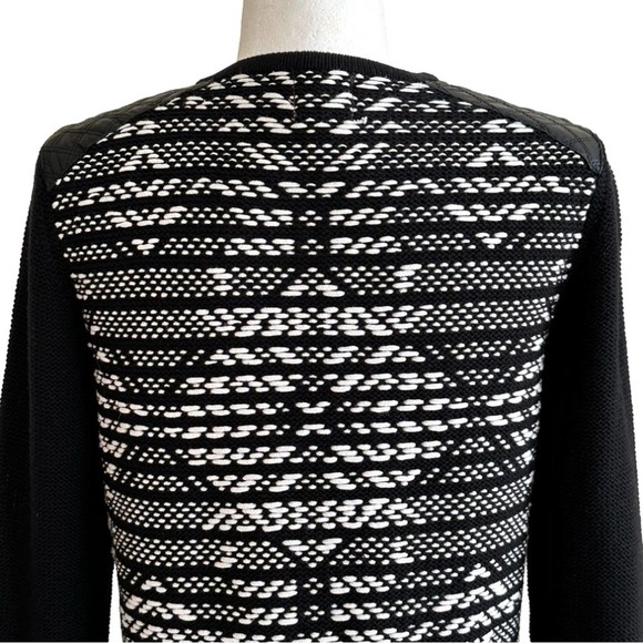 Ruby Rd. Monochrome Geometric Knit Cardigan - Picture 5 of 9